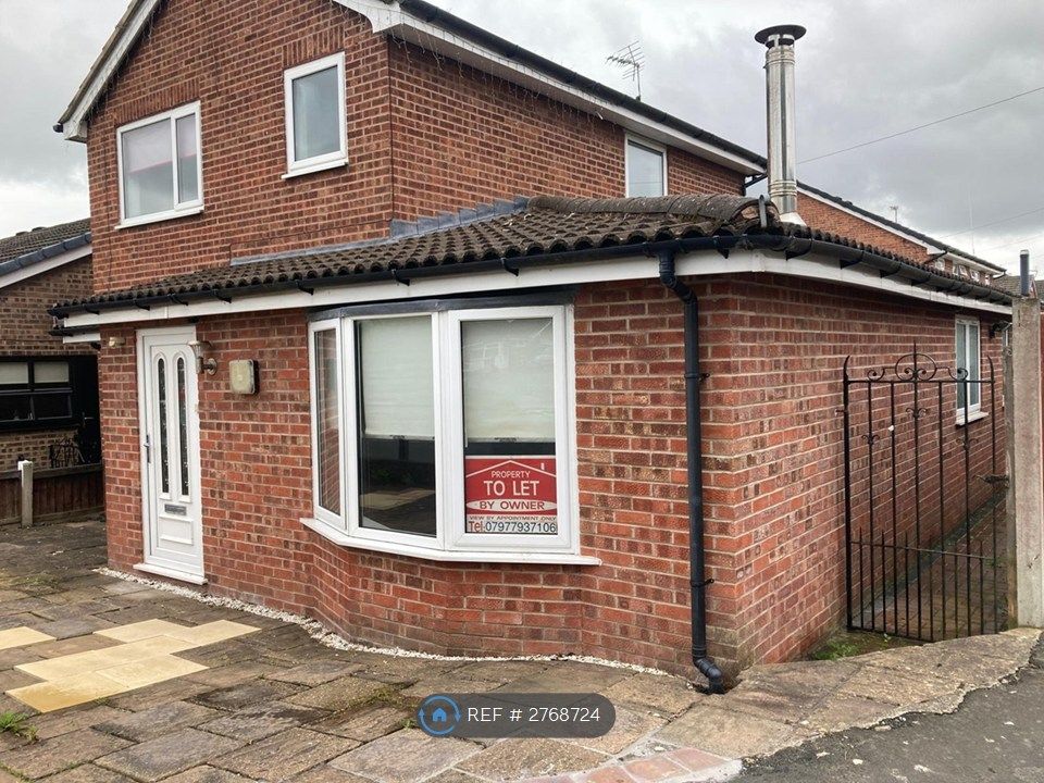 Property photo 3 of 35