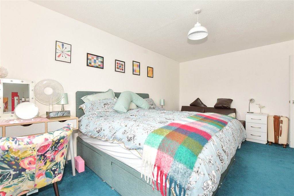 Property photo 3 of 8 Bedroom 1