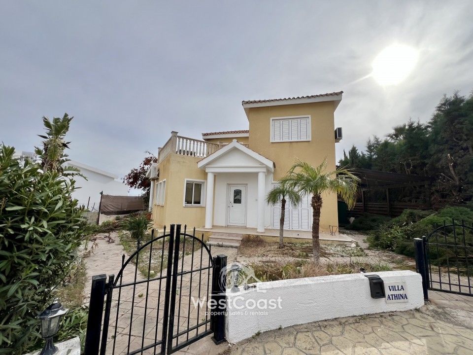Property photo 1 of 11