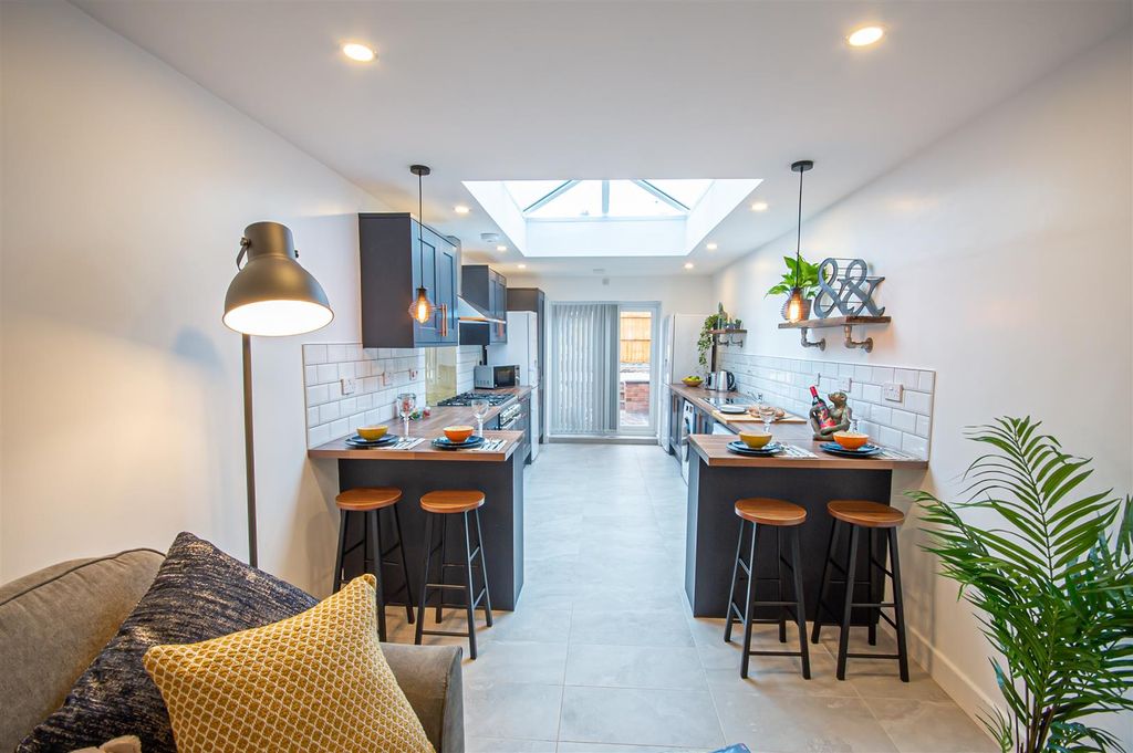 Property photo 2 of 19 Dsc_8021.Jpg