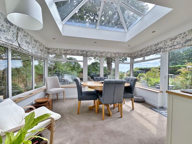 Property photo 3 of 39 Photo 8