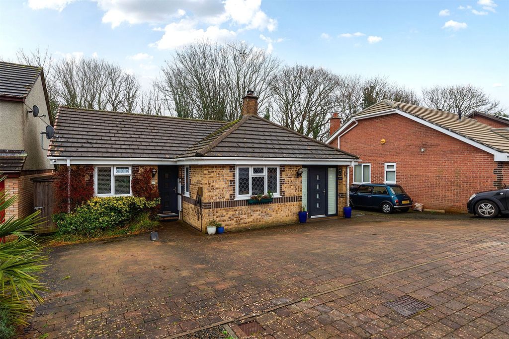 Property photo 1 of 15 Picture No. 34