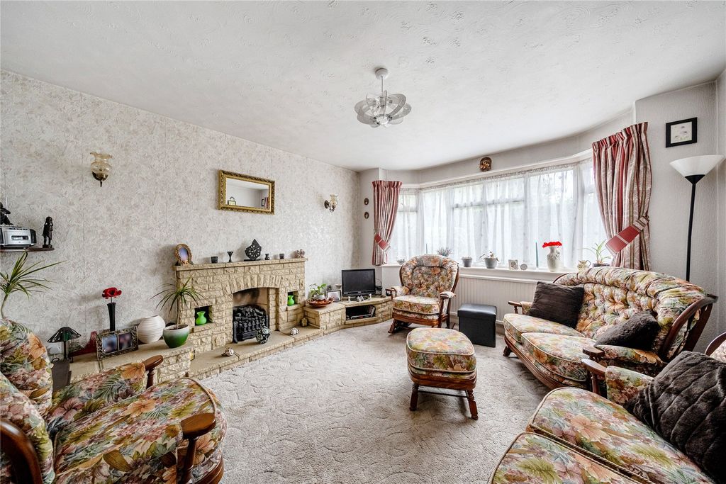 Property photo 3 of 18 Picture No. 10