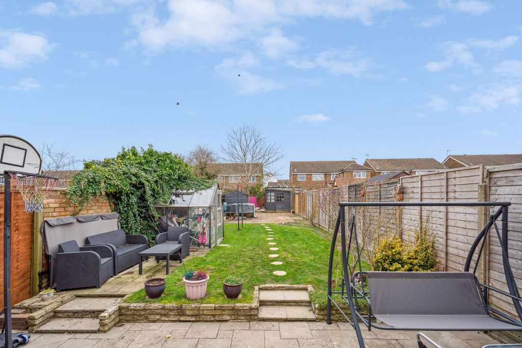 Property photo 3 of 19