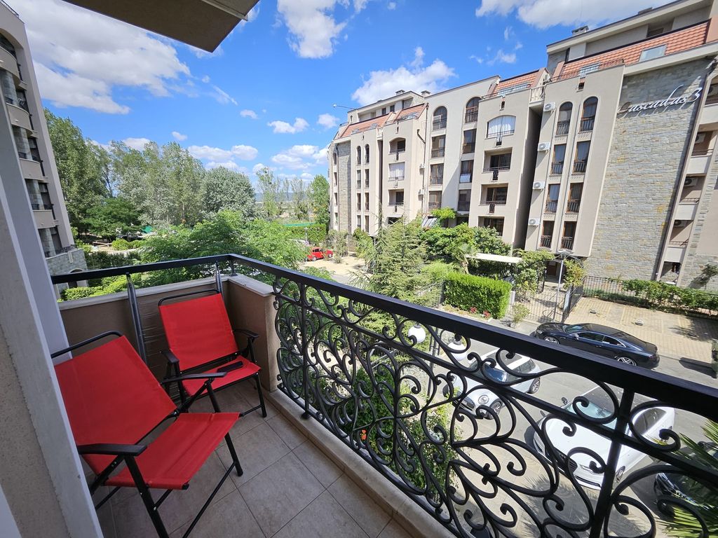 Property photo 3 of 15