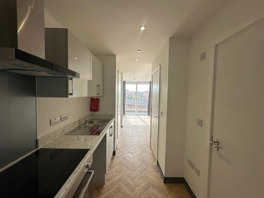 Property photo 2 of 5