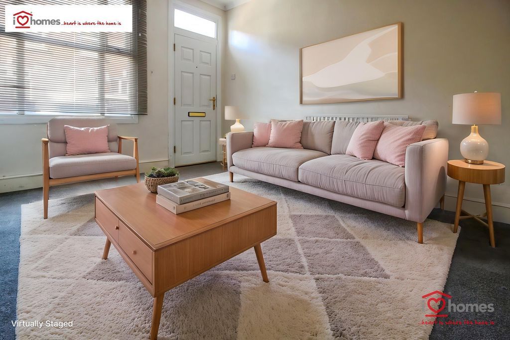 Property photo 3 of 13 Photo 6