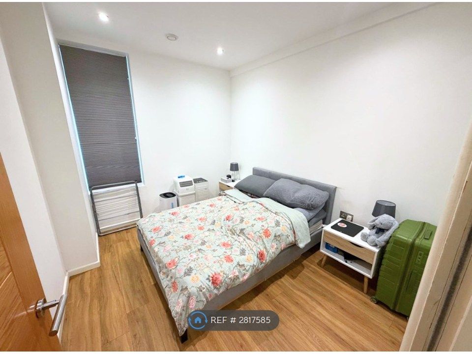 Property photo 3 of 12 Bedroom