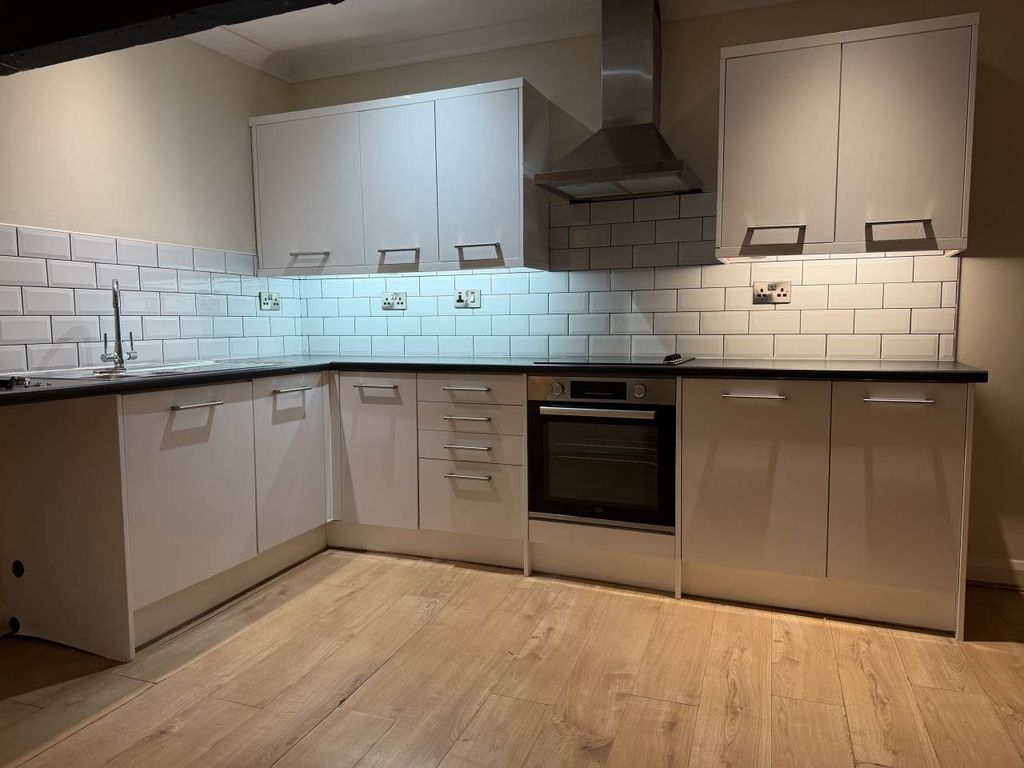 Property photo 1 of 10 Img_1361