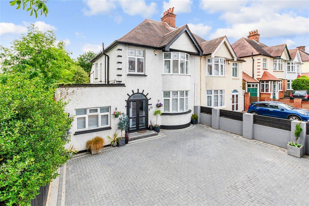 Property photo 1 of 17 External Web