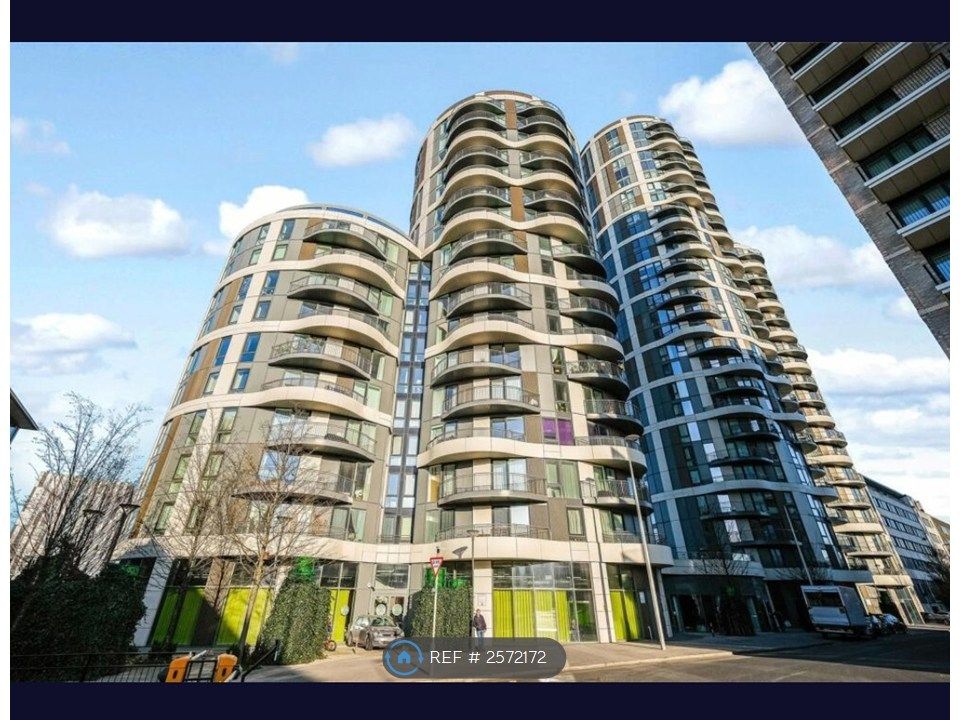 Property photo 1 of 18 Oculus House Front