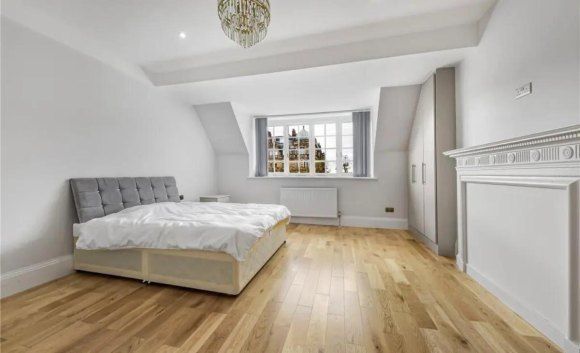 Property photo 2 of 9 960498c7-85d8-4F81-Ae6c-A6F1B703E060.Webp