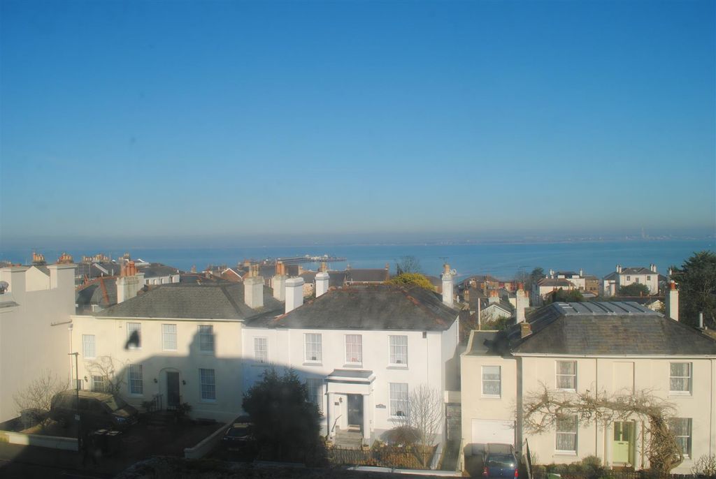 Property photo 2 of 8 View