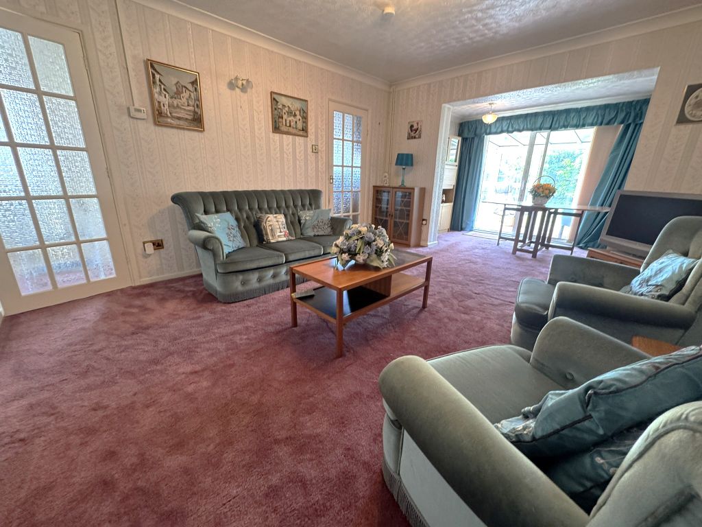 Property photo 3 of 11 Img_1215