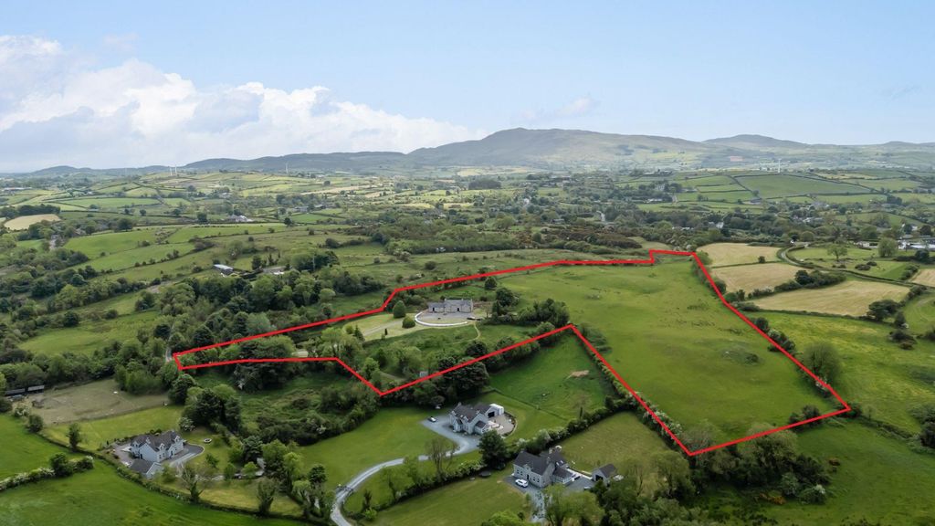 Property photo 1 of 74 Newline4Aazzpdr.Jpg