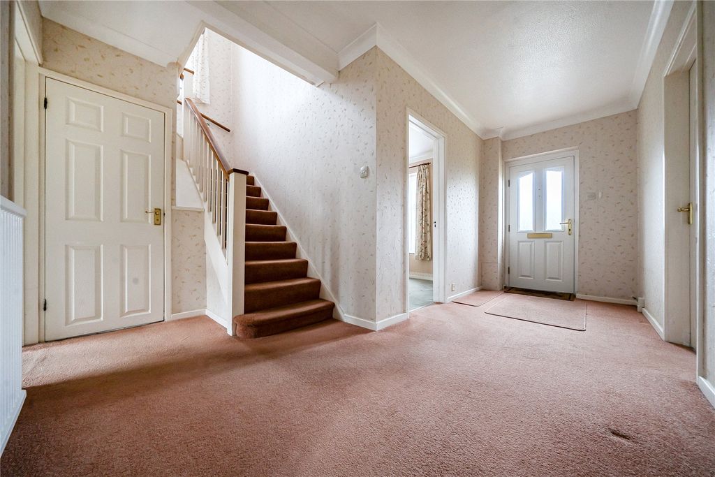 Property photo 2 of 17 Picture 2