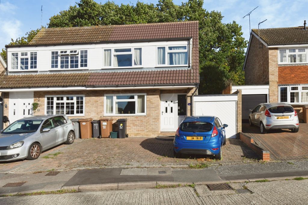 Property photo 1 of 15