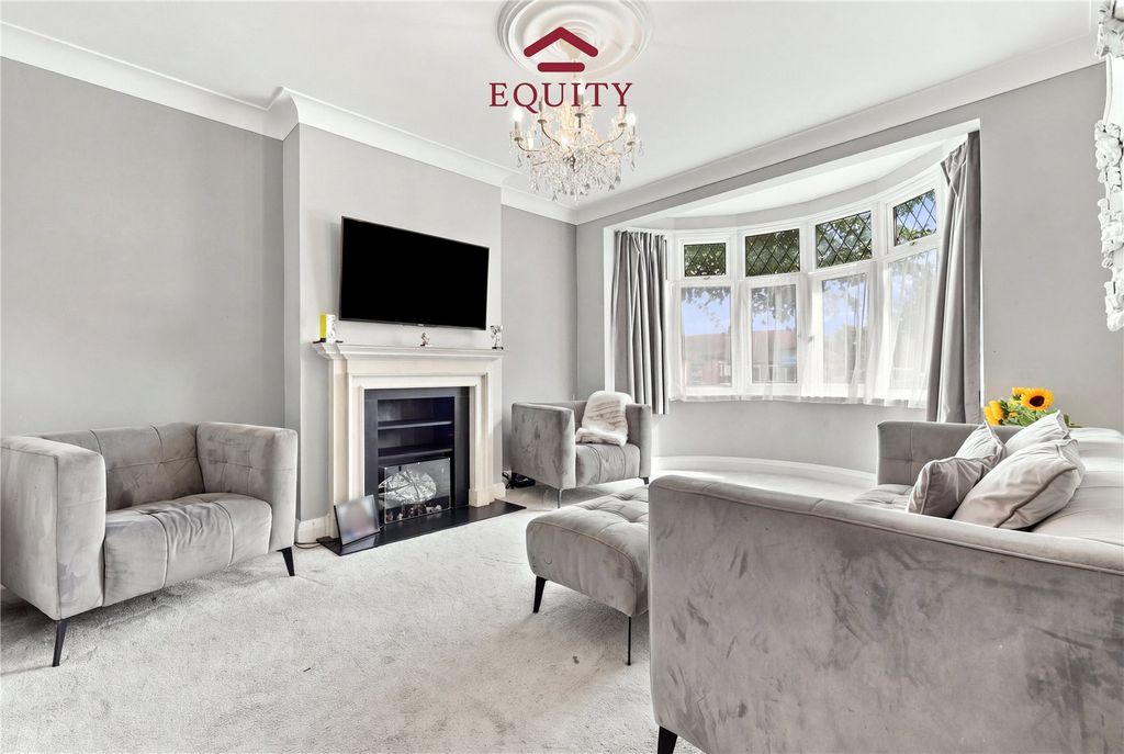 Property photo 3 of 23 Picture No. 06