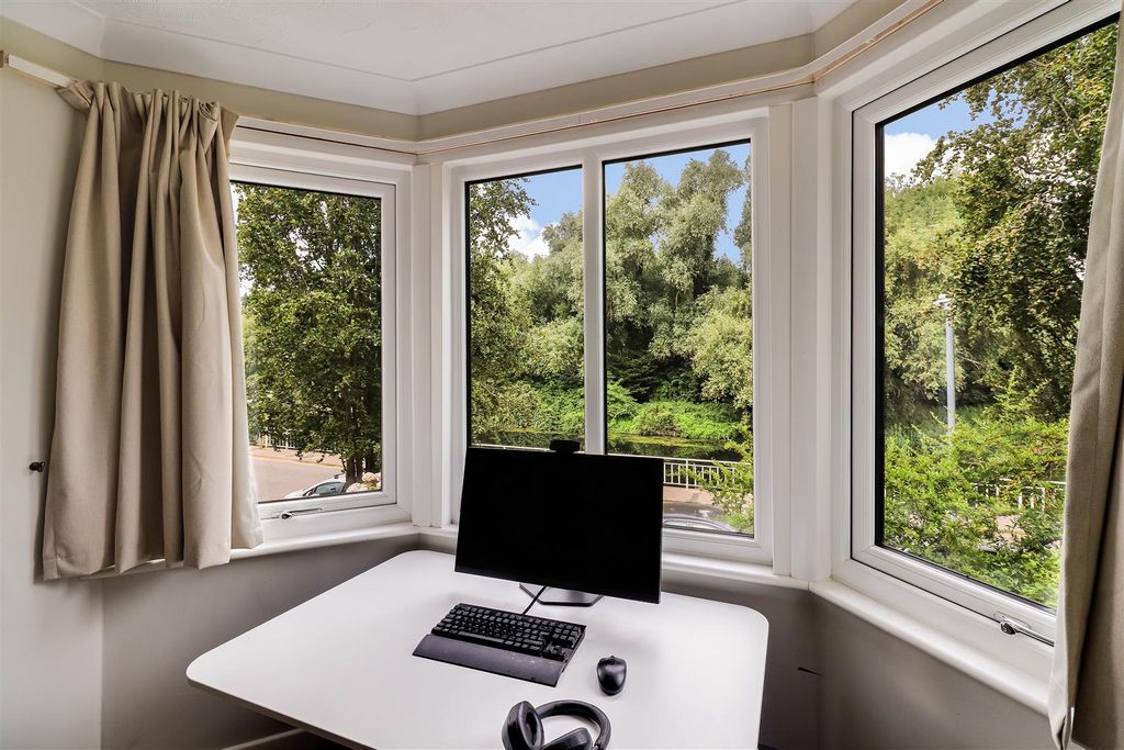 Property photo 2 of 14 Img (14).Jpg