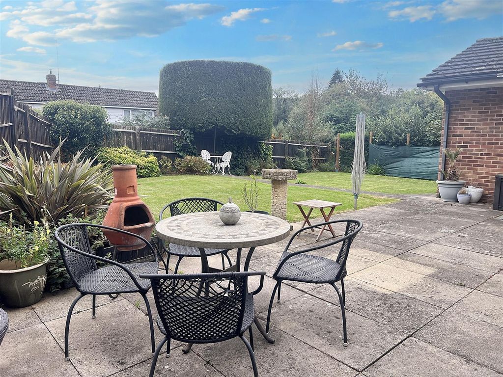 Property photo 2 of 16 Rear Garden