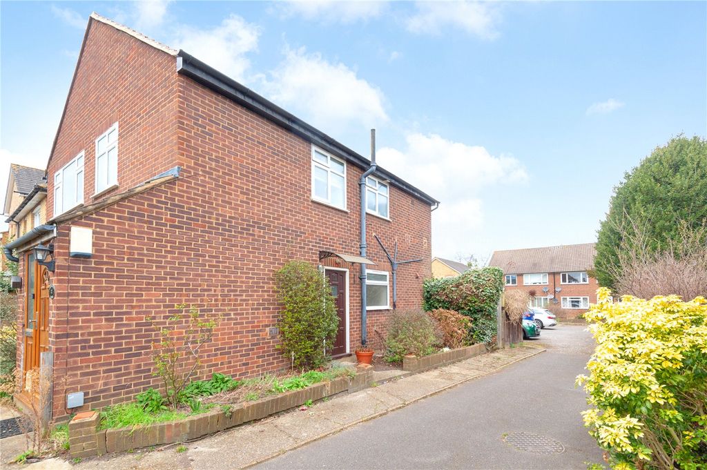 Property photo 1 of 19 Picture No. 02