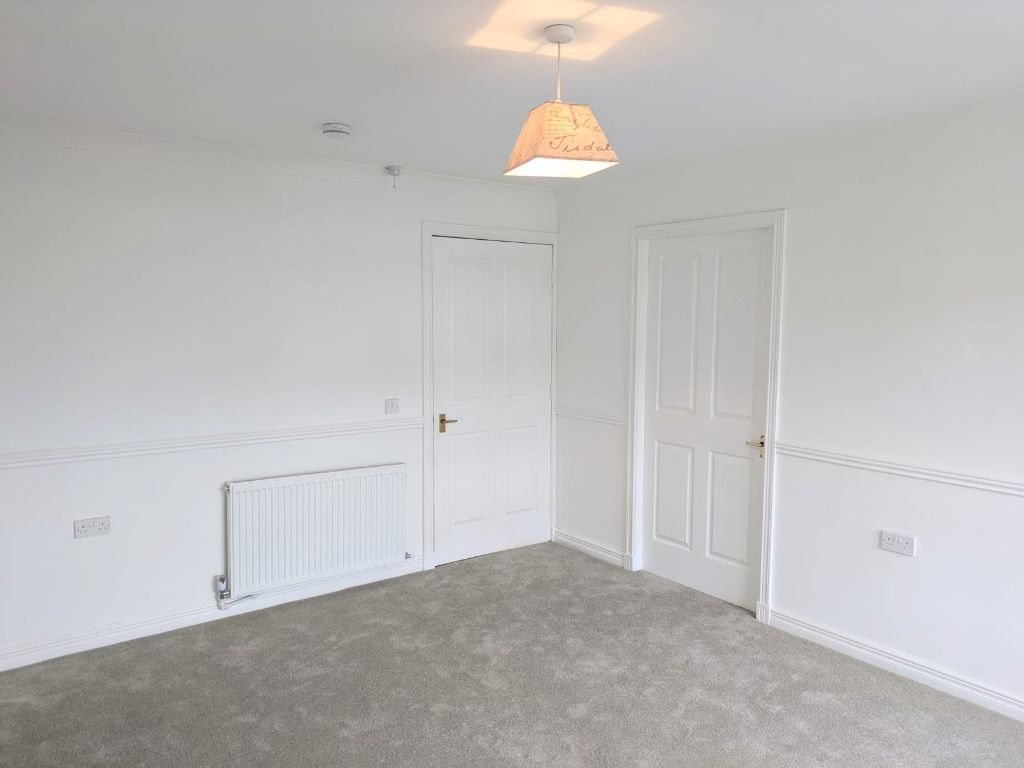 Property photo 3 of 19 Photo 3