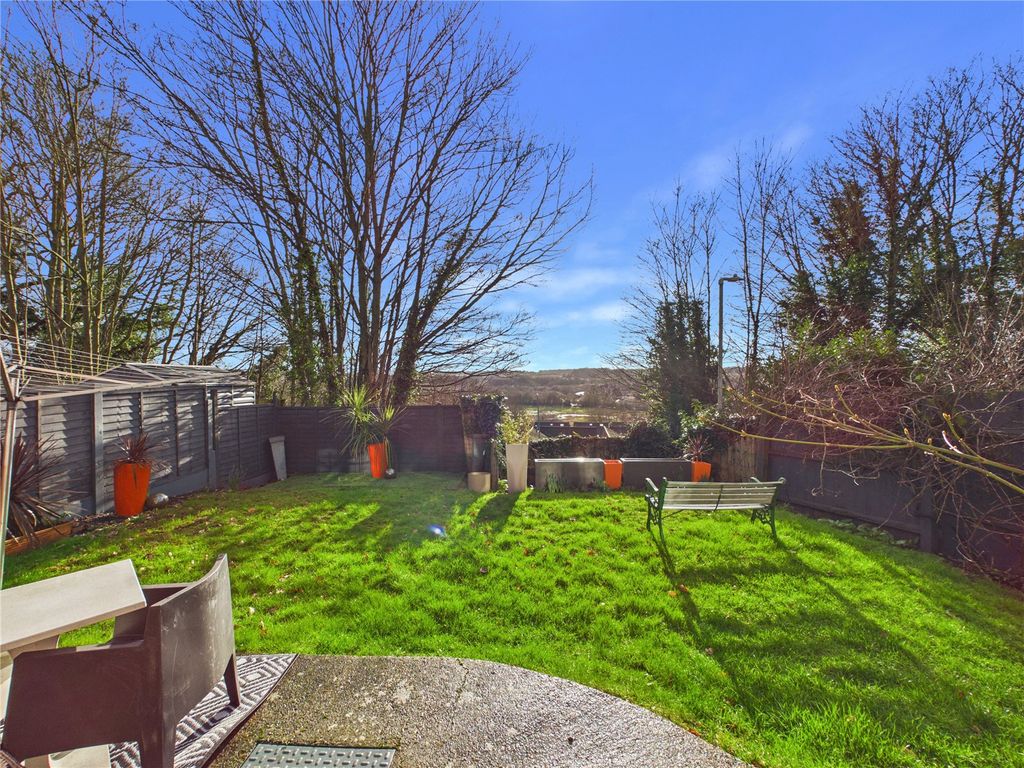 Property photo 2 of 14 Picture No. 09