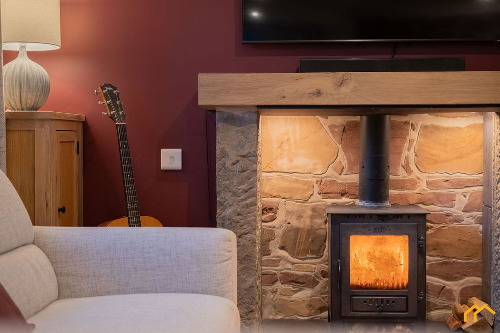 Property photo 3 of 19