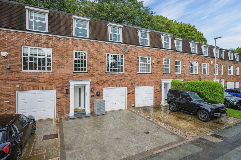 Property photo 1 of 25
