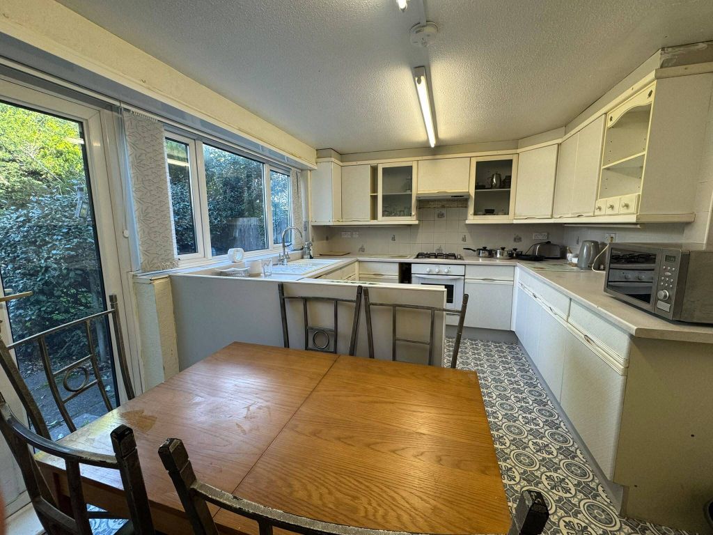 Property photo 2 of 2
