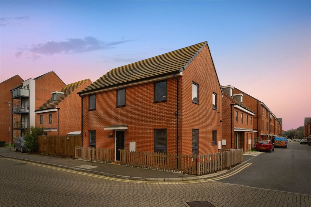 Property photo 1 of 24 Picture