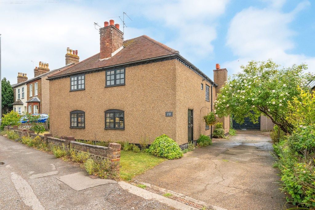 Property photo 1 of 25