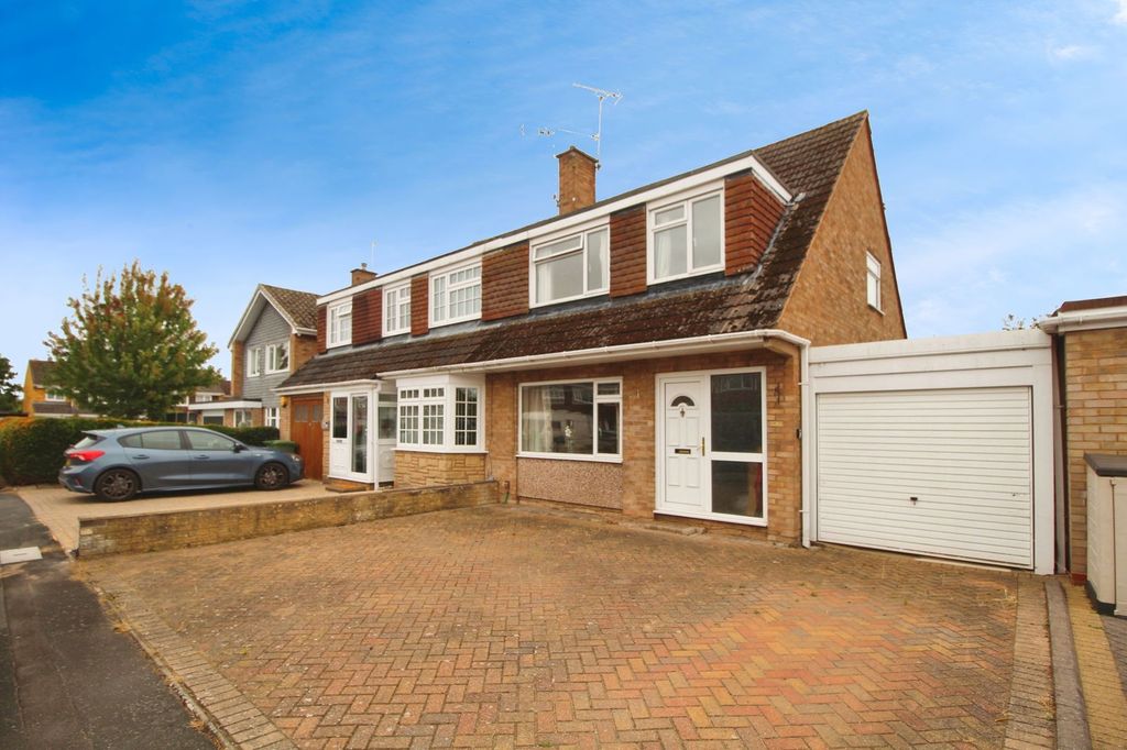 Property photo 1 of 21