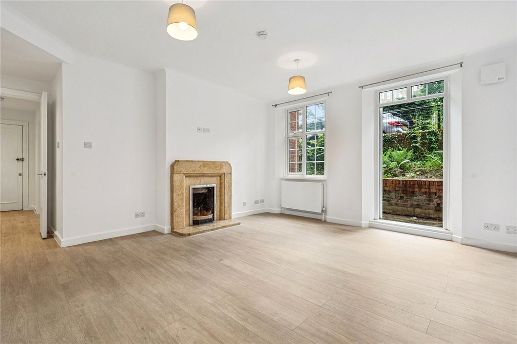Property photo 2 of 13 Reception Room