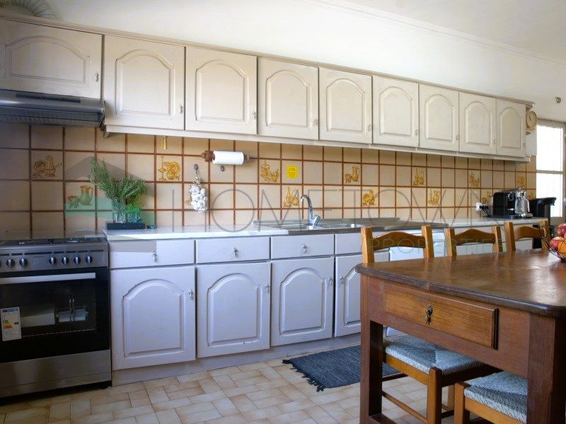 Property photo 3 of 41
