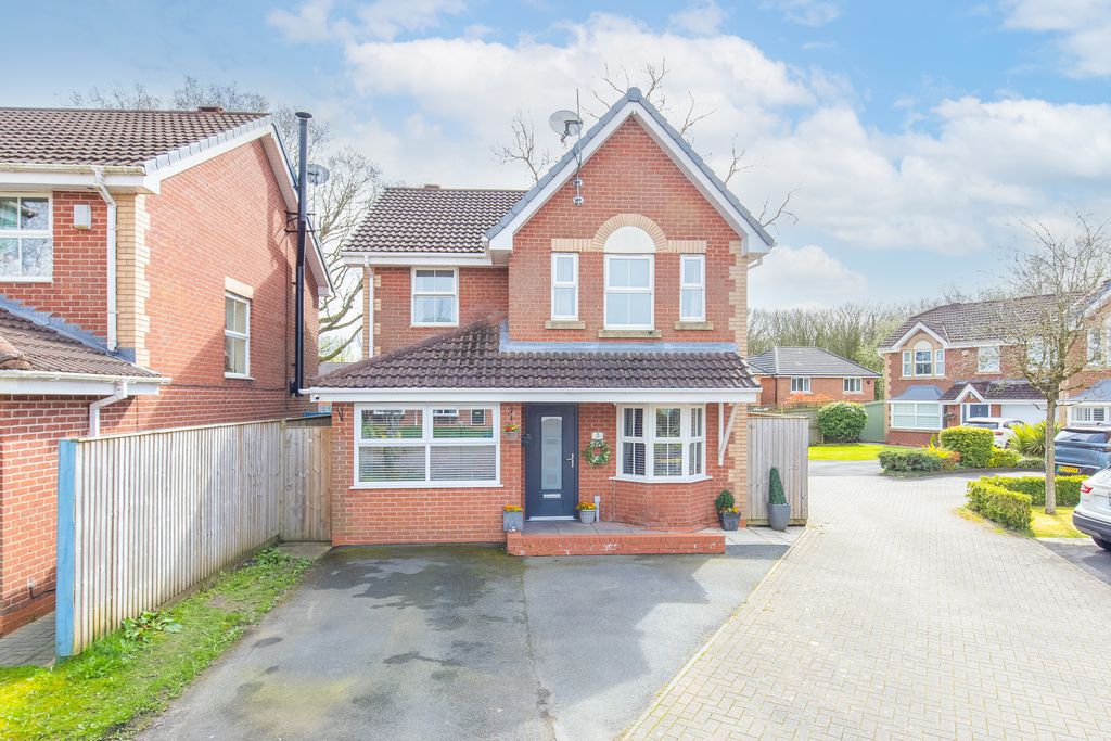 Property photo 1 of 15 Front