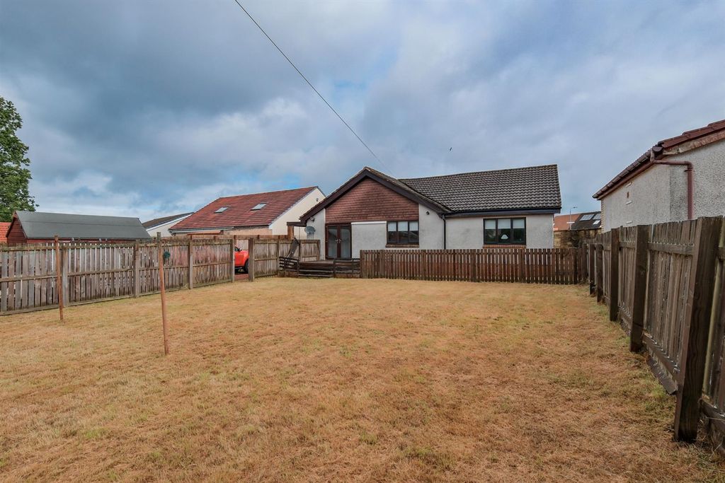 Property photo 3 of 45 005-14 Montgomery Crescent Wishaw ML2 0Dh.Jpg