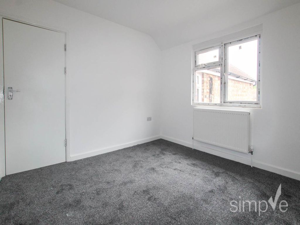 Property photo 3 of 10 Img_4433