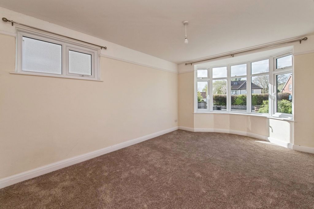 Property photo 3 of 21 Pbox-Img.Jpg