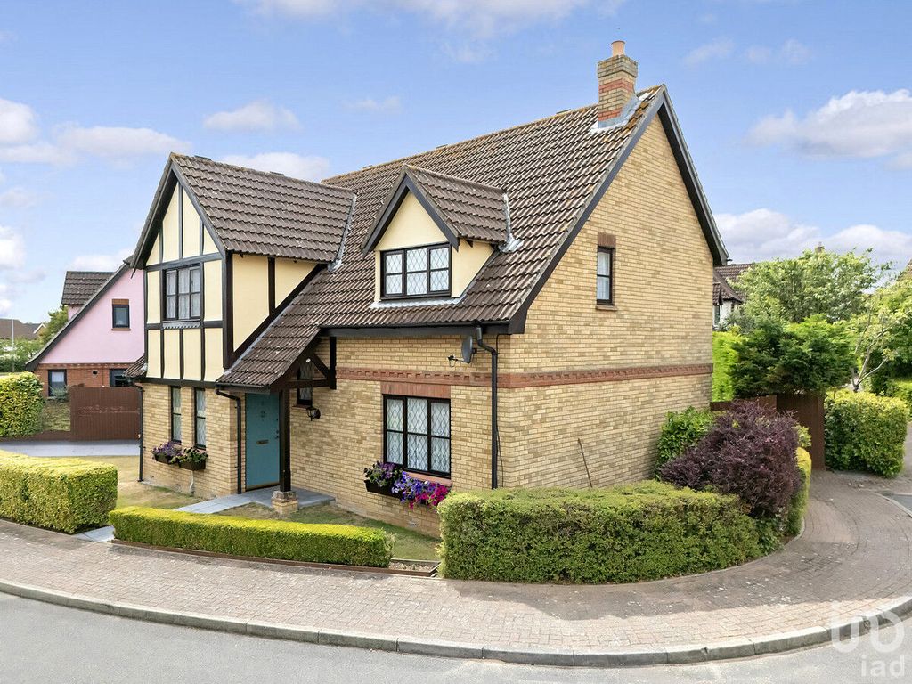 Property photo 1 of 36