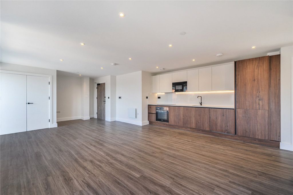 Property photo 1 of 12 Picture No. 01