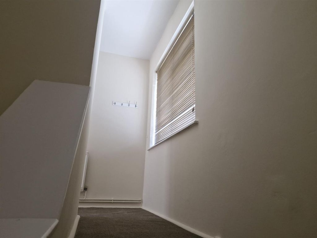 Property photo 2 of 12 Whatsapp Image 2025-10-21 At 14.28.52 - Copy.Jpeg