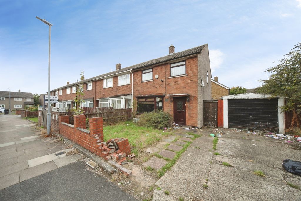 Property photo 1 of 12