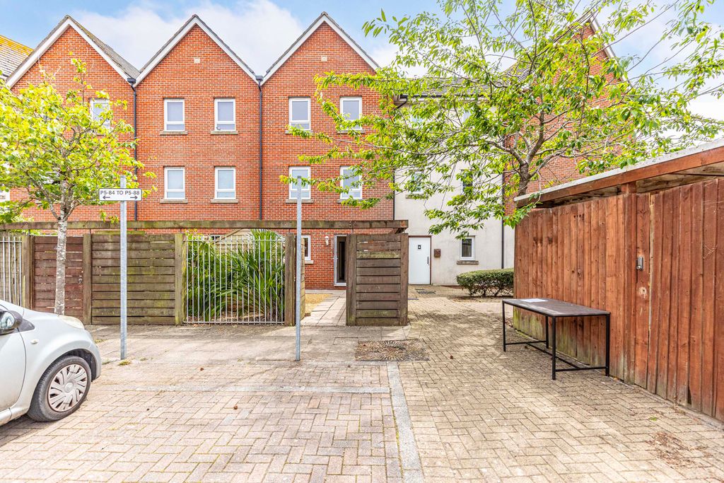 Property photo 2 of 17 346A4062.Jpg