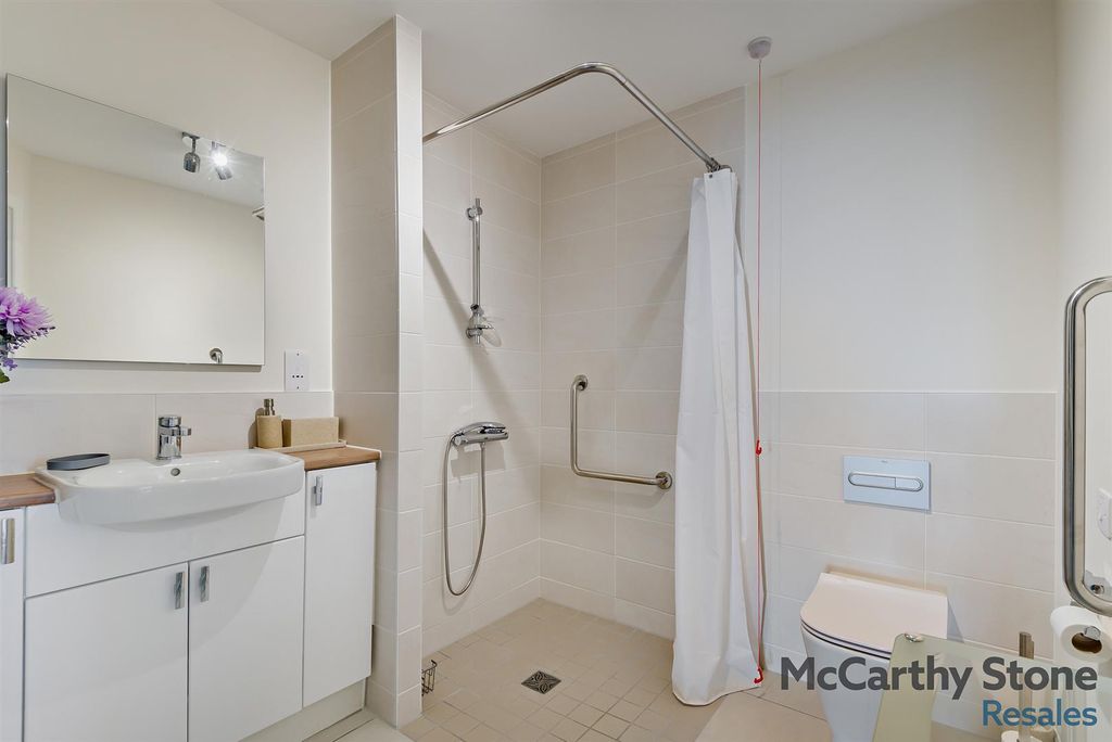 Additional image 11 of 2 bed flat for saleGilbert Place, Lowry Way, Swindon, Wiltshire SN3