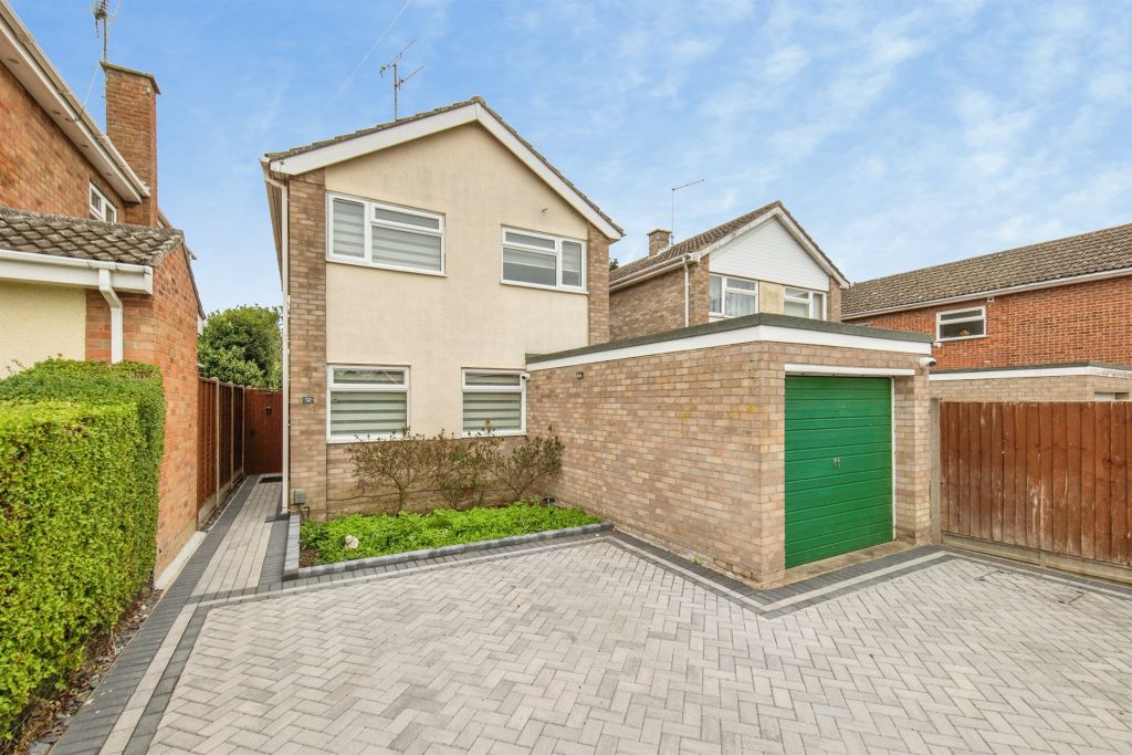 Property photo 1 of 17