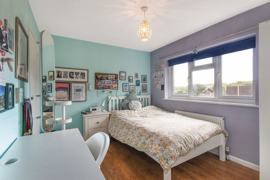 Additional image 9 of 4 bed semi-detached house for saleNorthdown Road, Longfield DA3