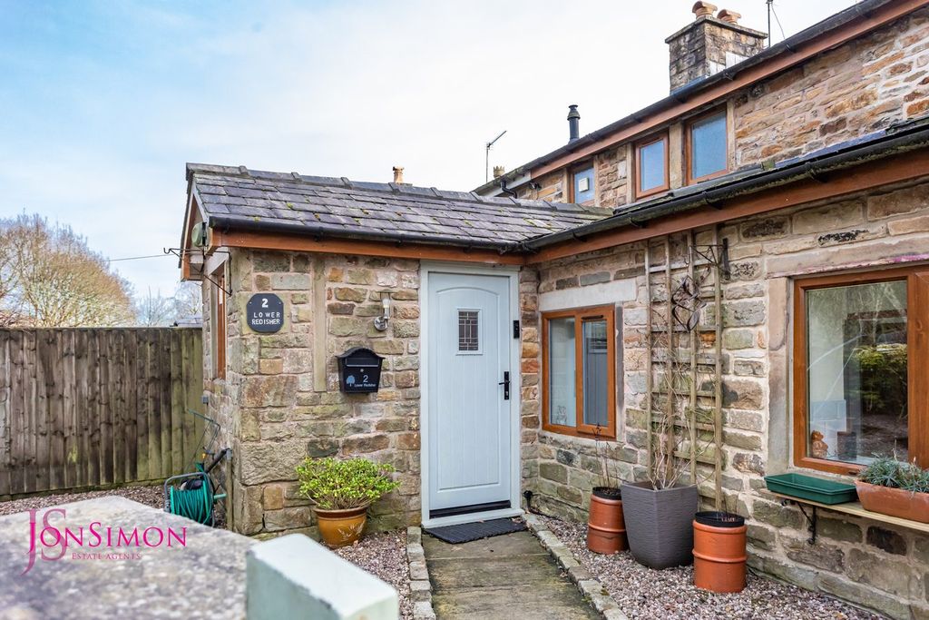 Property photo 3 of 62