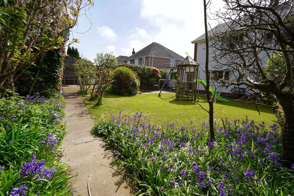 Property photo 2 of 47 Dsc00997.Jpg