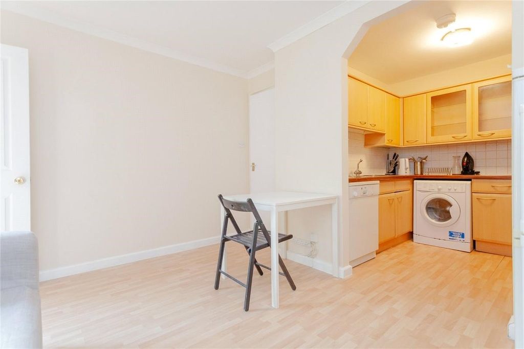 Property photo 3 of 8 Image 3